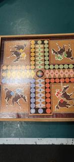 Zeer origineel gezelschapsspel.  Damme en paardjesspel., Hobby en Vrije tijd, Ophalen