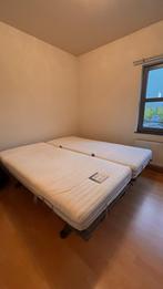 2 persoons lattenbodem en matras, Huis en Inrichting, Slaapkamer | Matrassen en Bedbodems, Ophalen, Gebruikt, 90 cm, Tweepersoons