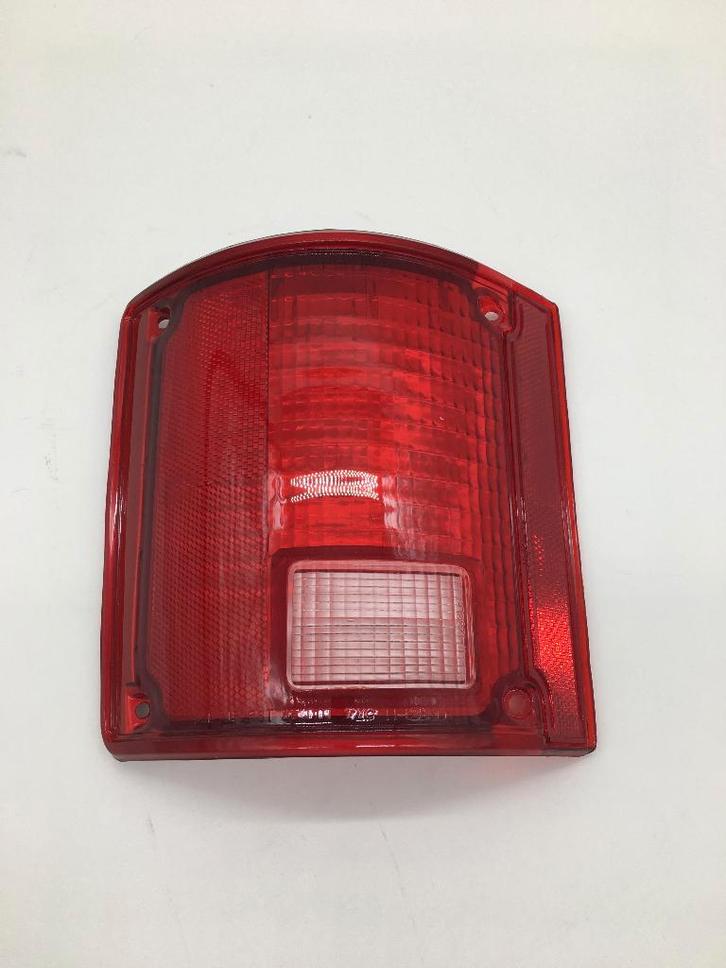 Te koop achterlicht kap links chevrolet k5 blazer c10 k10, Auto-onderdelen, Klein materiaal, Amerikaanse onderdelen, Oldtimer onderdelen