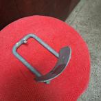 Springstaanders en lepels.