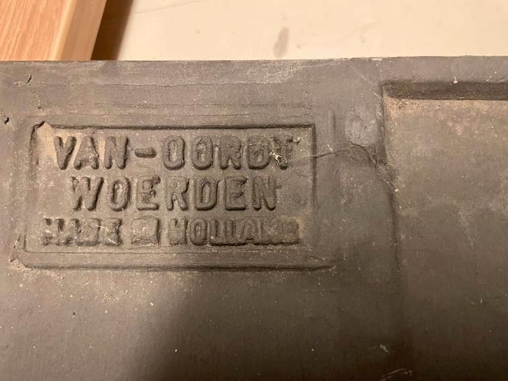 GRATIS Dakpannen Van Oordt Woerden, Doe-het-zelf en Bouw, Dakpannen en Dakbedekking, Gebruikt, Dakpannen, Zwart, Ophalen