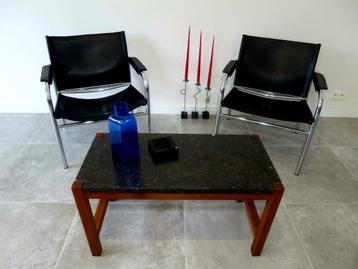 Salontafel in blauwe hardsteen - brutalistische stijl - Vint beschikbaar voor biedingen