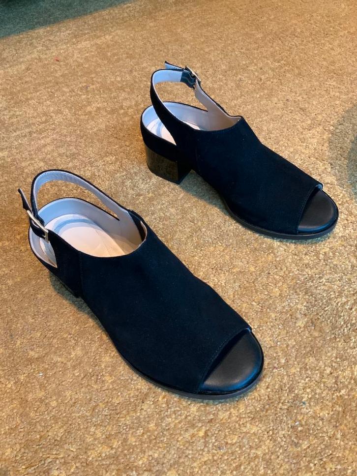 Recharge zwarte schoenen met hak, voor steunzolen, Kleding | Dames, Schoenen, Zo goed als nieuw, Schoenen met lage hakken, Zwart