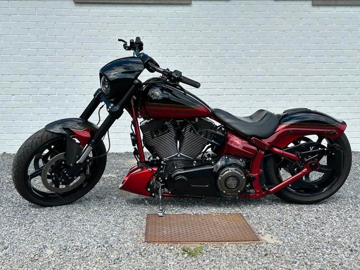 Véritable Breakout Pro Street CVO., Motoren, Motoren | Harley-Davidson, Particulier, Chopper, meer dan 35 kW, 2 cilinders, Ophalen