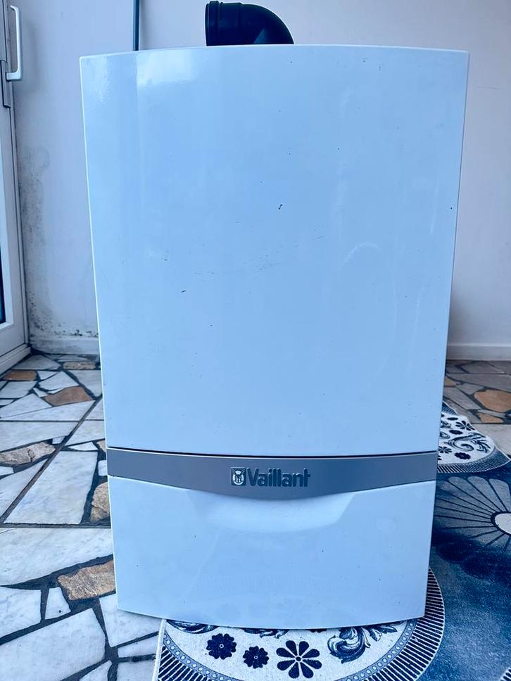 Vaillant EcoTec Plus, Doe-het-zelf en Bouw, Chauffageketels en Boilers, Zo goed als nieuw, Ophalen of Verzenden