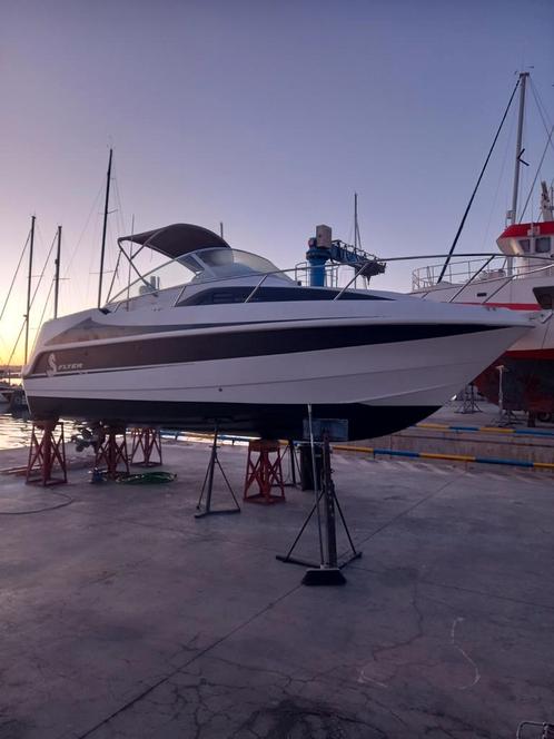 Prachtige Bennetau flyer 701, Watersport en Boten, Motorboten en Motorjachten, Zo goed als nieuw, Diesel, Ophalen of Verzenden