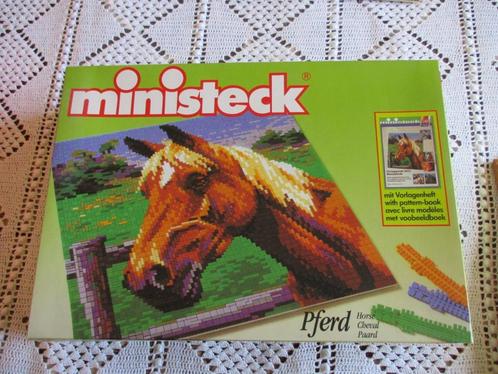 Ministeck Horse en parfait état ! Idée cadeau de PÂQUES, Hobby & Loisirs créatifs, Ministeck, Comme neuf, Coffret, Enlèvement ou Envoi