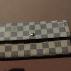 Louis Vuitton dames portemonnee, Overige merken, Gebruikt, Beige, Ophalen of Verzenden