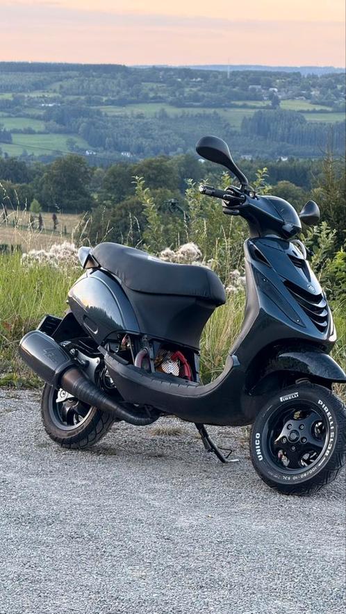 Piaggio zip A1 m25 BE papieren, Fietsen en Brommers, Scooters | Piaggio, Zo goed als nieuw, Zip, Ophalen