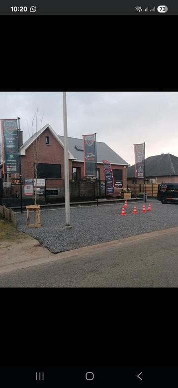 3x vlaggen mast 6m met galg beschikbaar voor biedingen