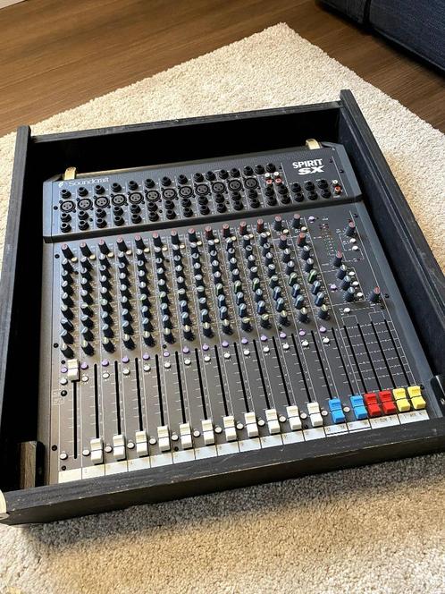Soundcraft Spirit SX - 12 kanaal mengpaneel, Muziek en Instrumenten, Mengpanelen, Zo goed als nieuw, 10 tot 20 kanalen, Microfooningang