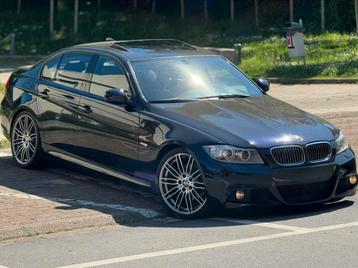 BMW 325i E90 LCI PACK M AUTOMATIQUE ** PRETE A IMMA **, Auto's, BMW, Automaat, Euro 5, 2993 cc, Zwart