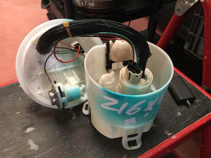 POMPE A ESSENCE OPEL MERIVA A, Autos : Pièces & Accessoires, Pompes à essence, Utilisé, Enlèvement