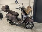 Vespa GTV300 (bj 2015), Motoren, Bedrijf, Scooter, 12 t/m 35 kW, 300 cc