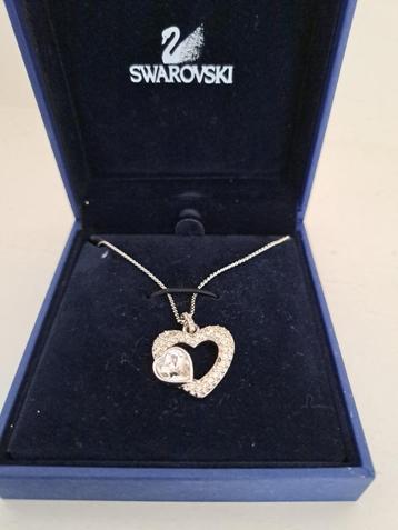 Swarovski ketting beschikbaar voor biedingen