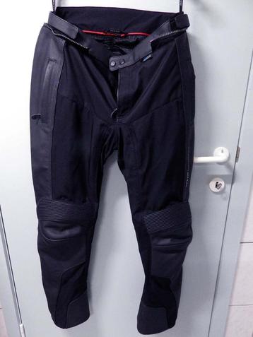Motorbroek:Revit, Heren maat 54. beschikbaar voor biedingen