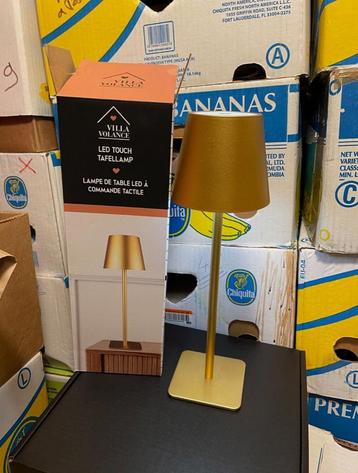 Tafel - led - lamp  disponible aux enchères