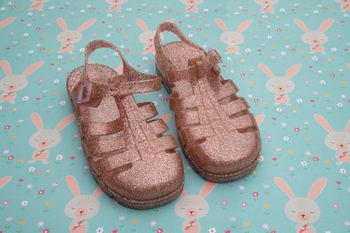 Watersandalen Next roze glitter Maat 33, Enfants & Bébés, Vêtements enfant | Chaussures & Chaussettes, Comme neuf, Autres types