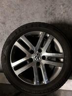 La VW Golf utilise des jantes et des pneus d'hiver, Pneus hiver, 16 pouces, Véhicule de tourisme, Enlèvement