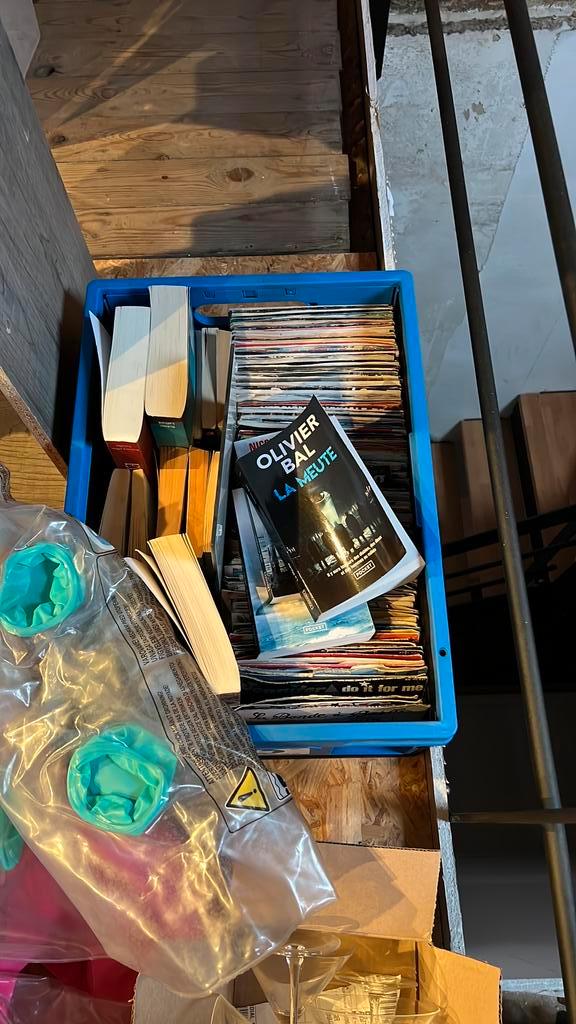 Lots pour brocanteur des articles encore neufs !!., Divers, Lots de brocante, Comme neuf, Enlèvement