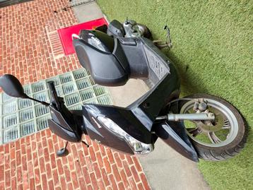 B-klasse Peugeot Kisbee 2014 te koop! beschikbaar voor biedingen