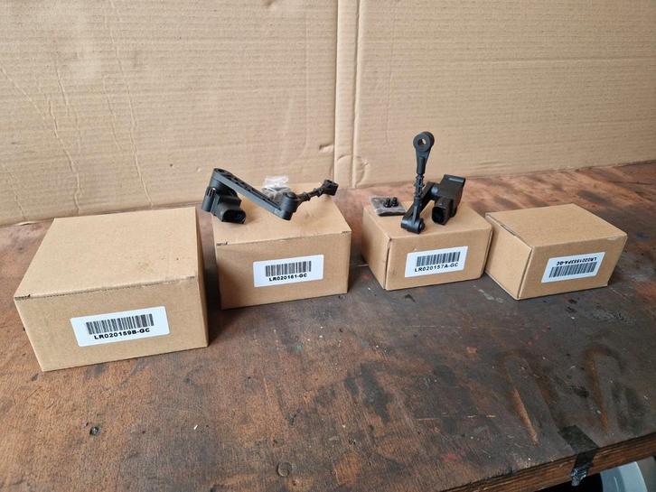 Hoogtesensors L320 Range rover Sport 3pins, Auto-onderdelen, Ophanging en Onderstel, Rover, Nieuw, Ophalen of Verzenden