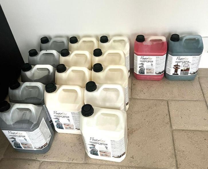 Partij van 16 Powertex bussen, Hobby en Vrije tijd, Knutselen, Zo goed als nieuw, Materiaal, Ophalen