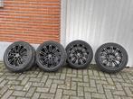 Velgen zwart + banden Mercedes A 16 inch, Auto-onderdelen, Ophalen, Gebruikt, 16 inch, Banden en Velgen