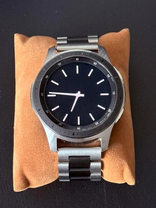 Samsung Galaxy Watch SM-R800, Handtassen en Accessoires, Smartwatches, Zo goed als nieuw, Android, Zilver, Conditie, Ophalen of Verzenden