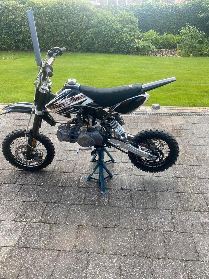RSR 150cc, Fietsen en Brommers, Minibikes, Midibikes en Pitbikes, Zo goed als nieuw, Pitbike, Ophalen