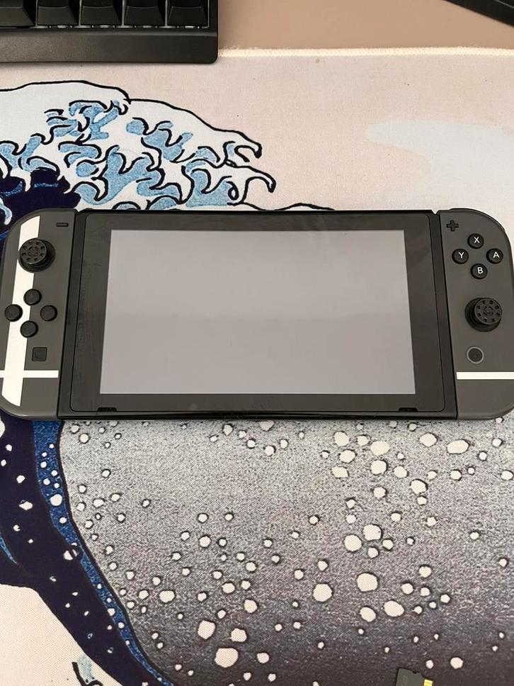 Nintendo switch te koop!, Consoles de jeu & Jeux vidéo, Consoles de jeu | Nintendo Switch, Comme neuf, Enlèvement