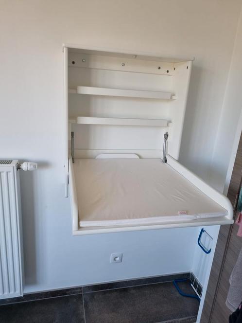 Table à langer murale Rabatable (bébé), Kinderen en Baby's, Kinderkamer | Commodes en Kasten, Zo goed als nieuw, Ophalen
