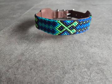 Halsband voor hond–Boho stijl, handgemaakt en kleurrijk 52cm beschikbaar voor biedingen