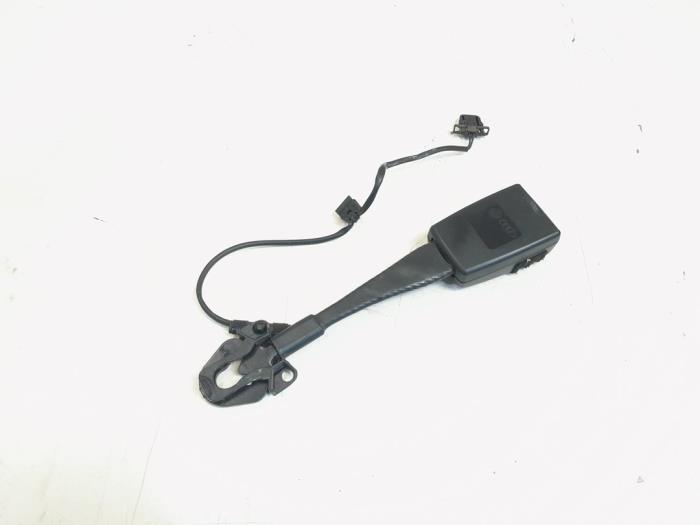 Insertion ceinture de sécurité avant gauche d'un Audi A4, Autos : Pièces & Accessoires, Habitacle & Garnissage, Audi, Utilisé