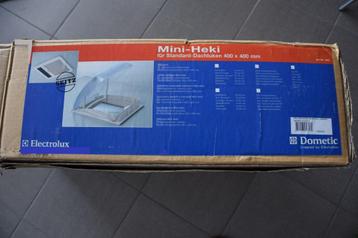 Nieuw Mini Heki dak 40x40 compleet +horgaas en verduistering beschikbaar voor biedingen