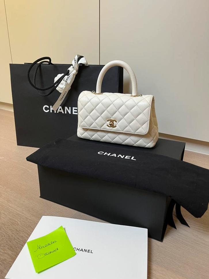 Chanel coco handle small, Handtassen en Accessoires, Tassen | Schoudertassen, Overige merken, Wit, Leer, Ophalen