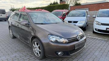 VW GOLF 6 * 1.6 TDI HIGHLINE  * NAVI * pano dak beschikbaar voor biedingen