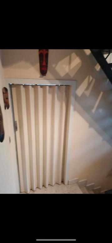 Binnenvouwdeur kwaliteit beschikbaar voor biedingen