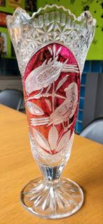 Vase en cristal motif oiseaux, Antiquités & Art, Antiquités | Verre & Cristal, Enlèvement ou Envoi