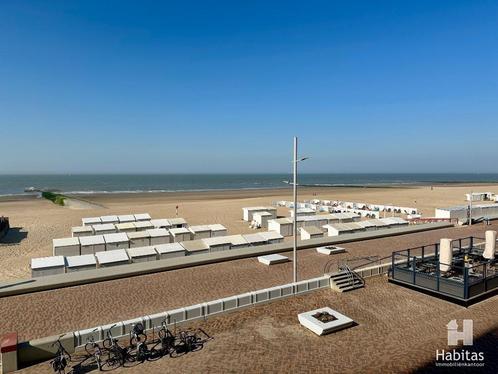 Centraal gelegen op de zeedijk van Wenduine, kortbij de wink, Immo, Huizen en Appartementen te koop, Provincie West-Vlaanderen
