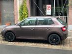 Scoda fabia  1.0 benzine euro6B, Auto's, Voorwielaandrijving, Stof, Emergency brake assist, Bruin