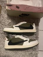 Jordan 1 low travis scott olive, Kleding | Heren, Schoenen, Overige kleuren, Nieuw, Ophalen of Verzenden, Sneakers