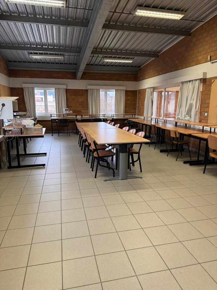 PC LOKAAL - INBOEDEL - kasten en tafels, Zakelijke goederen, Bedrijfs Onroerend goed