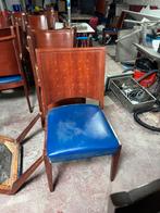 Chaises, Enlèvement