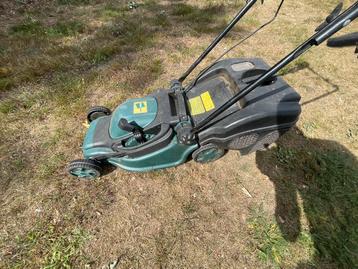 Elektrisch grasmachine beschikbaar voor biedingen