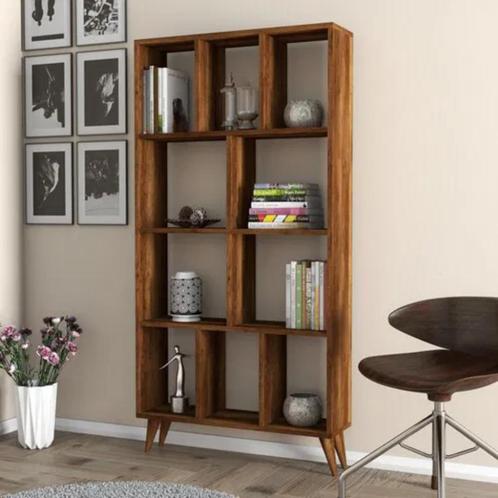 boekenkast walnoot kleur nieuw in doos, Huis en Inrichting, Kasten | Boekenkasten, Zo goed als nieuw, Ophalen
