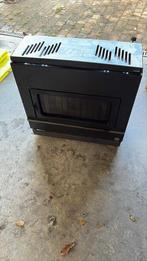 Poêle a mazout, Huis en Inrichting, Ophalen, Zo goed als nieuw