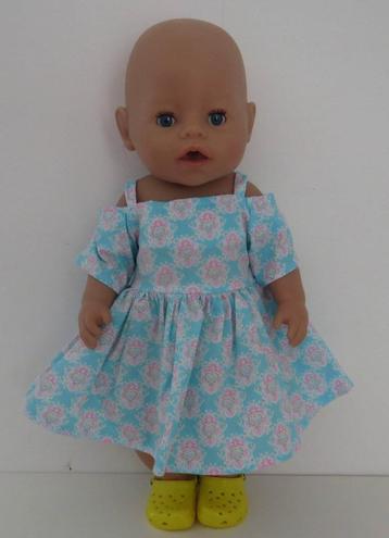 poppenkleertjes baby pop born 43cm  (zomersejurk ) beschikbaar voor biedingen