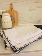 Couvre lit en coton et bourdon noir neuf, Enlèvement, Neuf, Noir