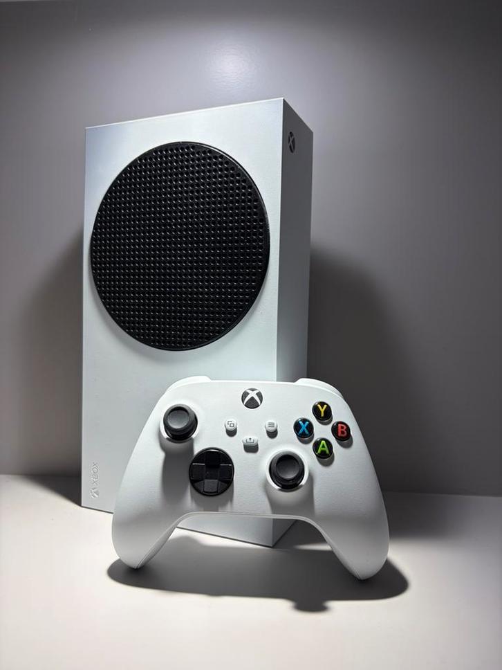 Xbox Series S - 512GB, Games en Spelcomputers, Spelcomputers | Xbox | Accessoires, Zo goed als nieuw, Xbox Series S, Controller